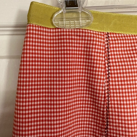 Wonderful, classic, gingham skirt by Neesh byDAR. Size S - Picture 2 of 6